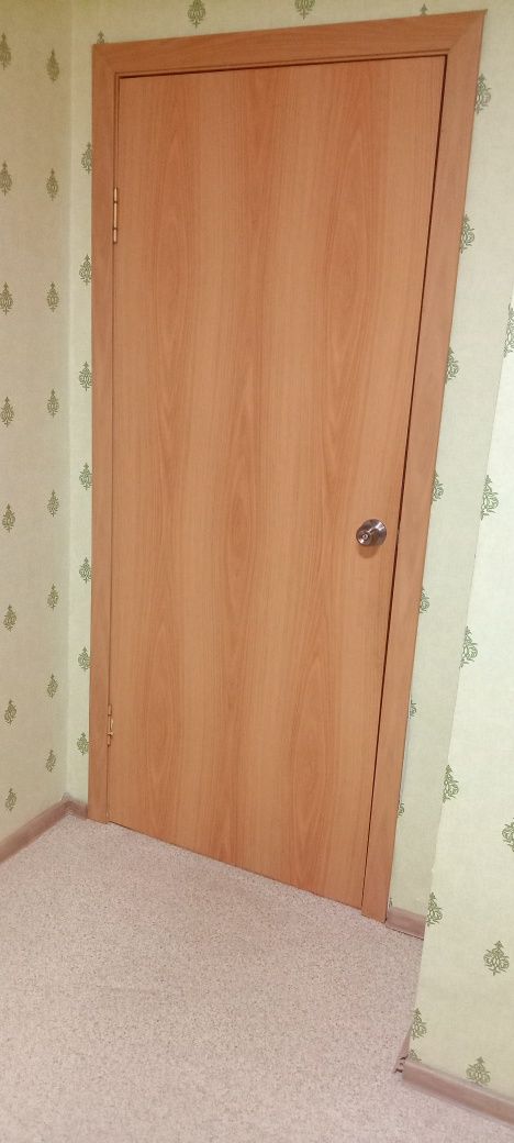 Продам двери в хорошем состоянии
