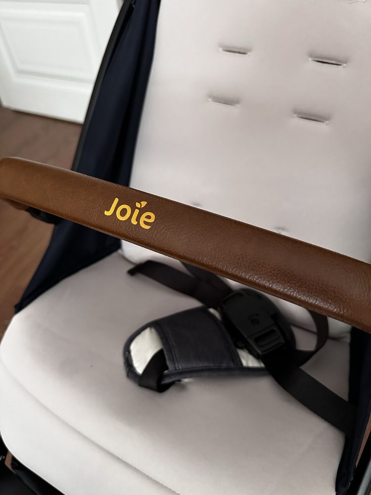 Продам коляску Joie Pact Max