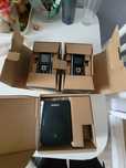 продам IP телефон Yealink W52H .База и 2 трубки новые в упаковке