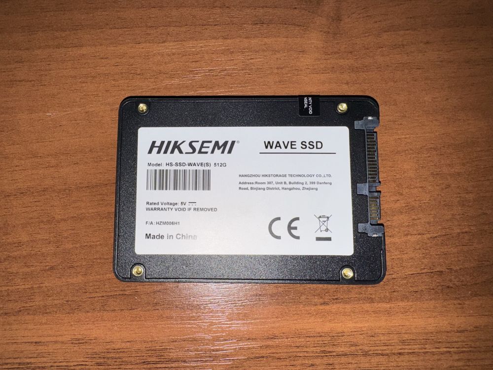 продаю SSD, память 512,240 гб