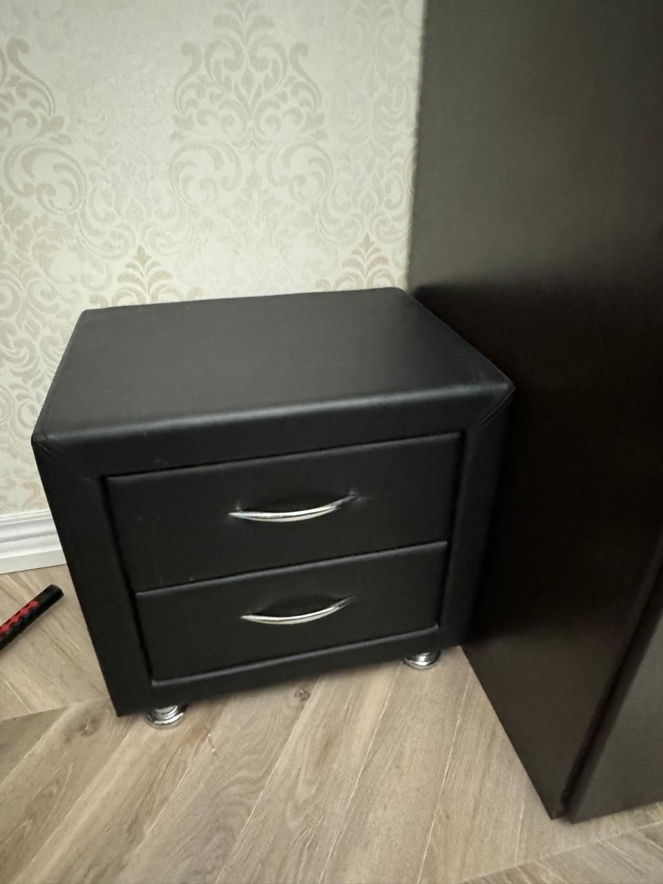 Продам кровать с 2 тумбами, тумба,горка  и шкаф