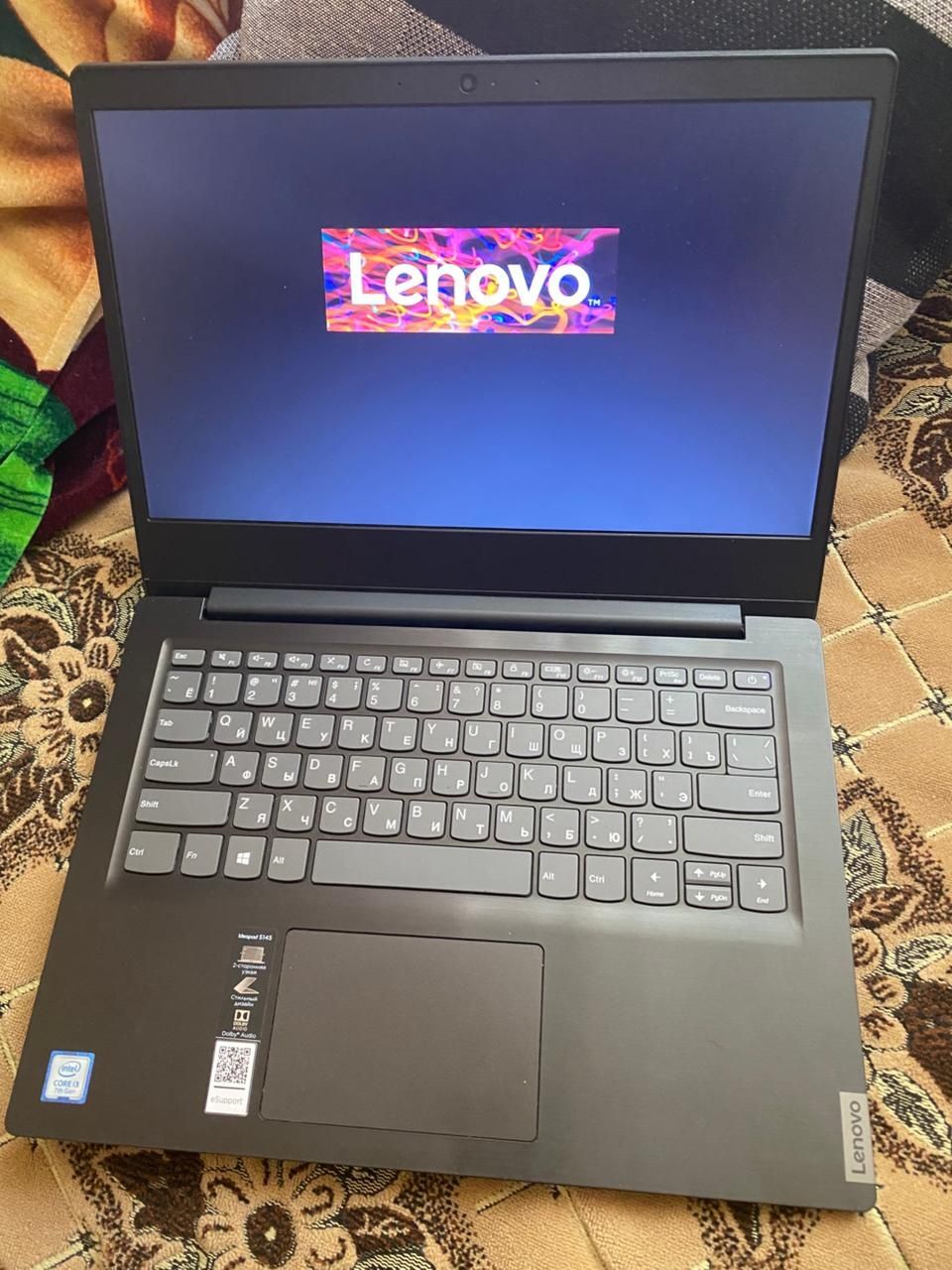 Продам шустрый современный ноутбук Lenovo core i3