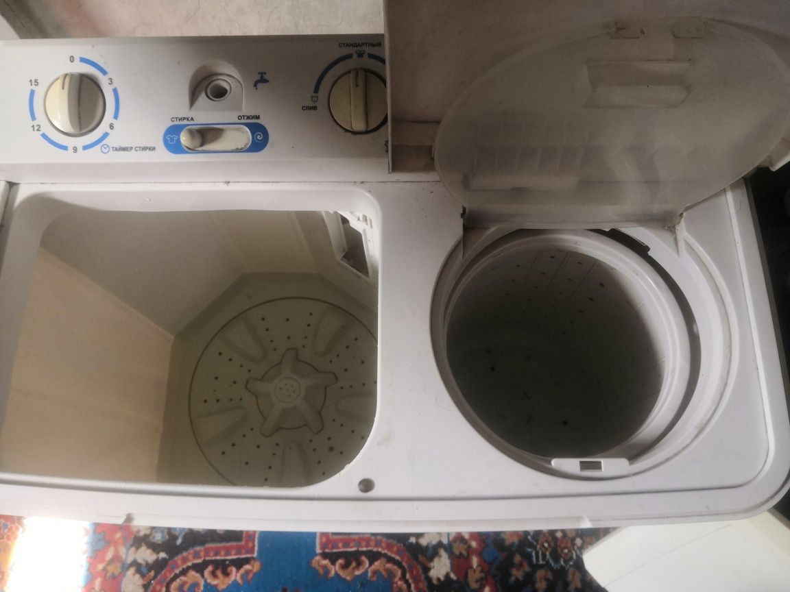 Продам стиральную машину