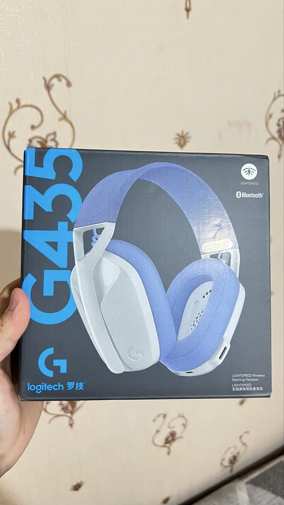 Продам наушники  Logitech G435