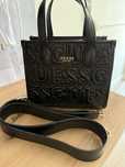 Сумка GUESS оригинал+пакет