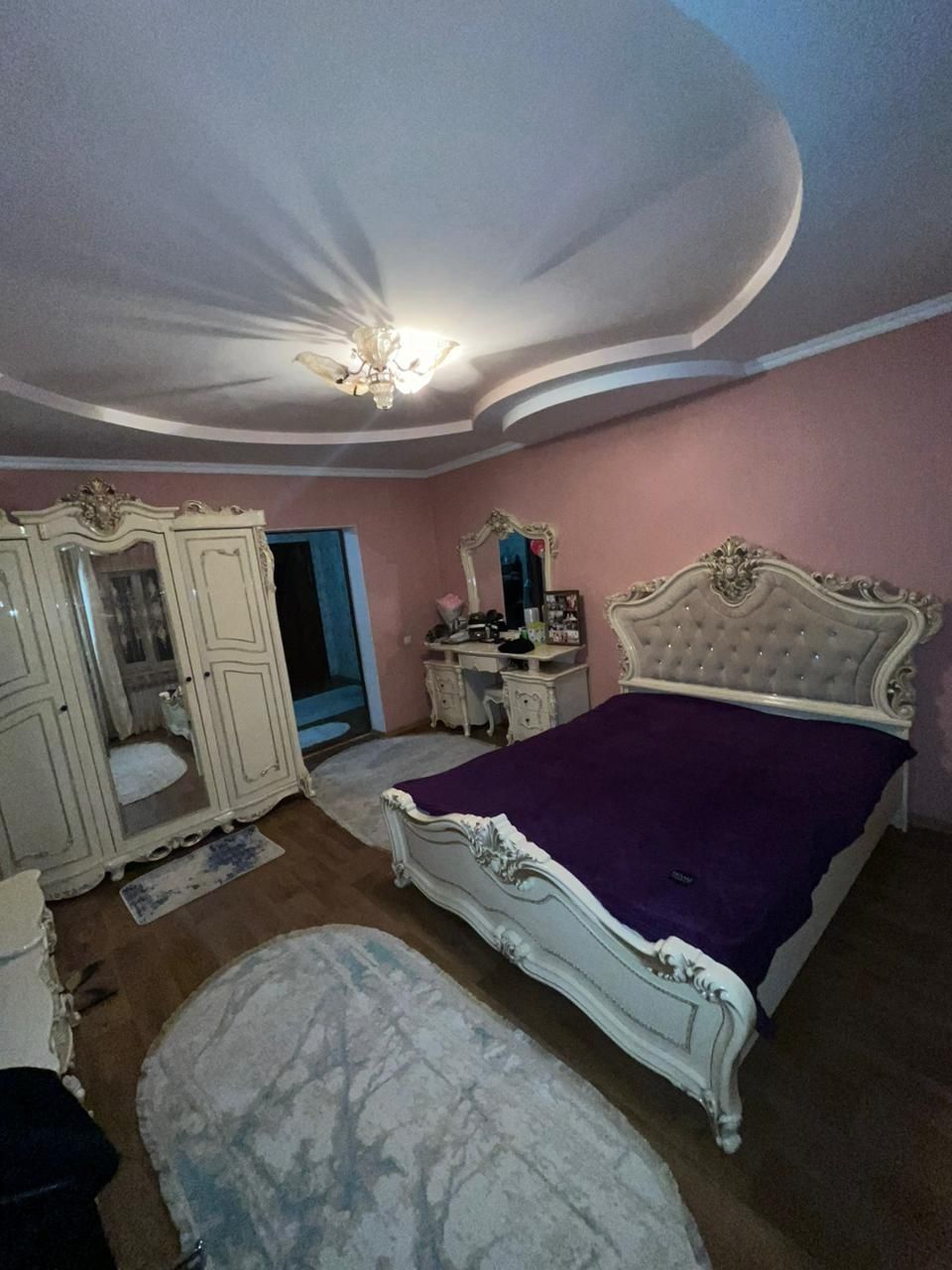 Продается дом по ул.Абдыбаева , дом из 6 ком, центральная канализация,