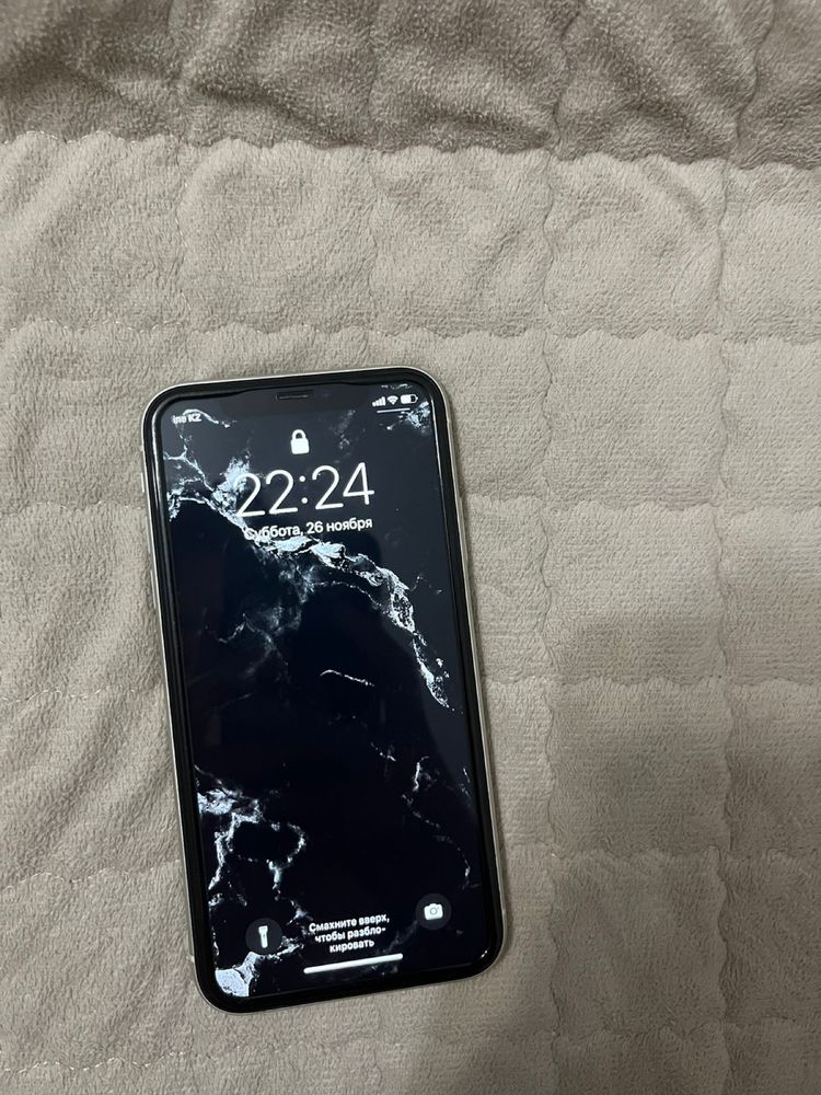 Продам Iphone 11