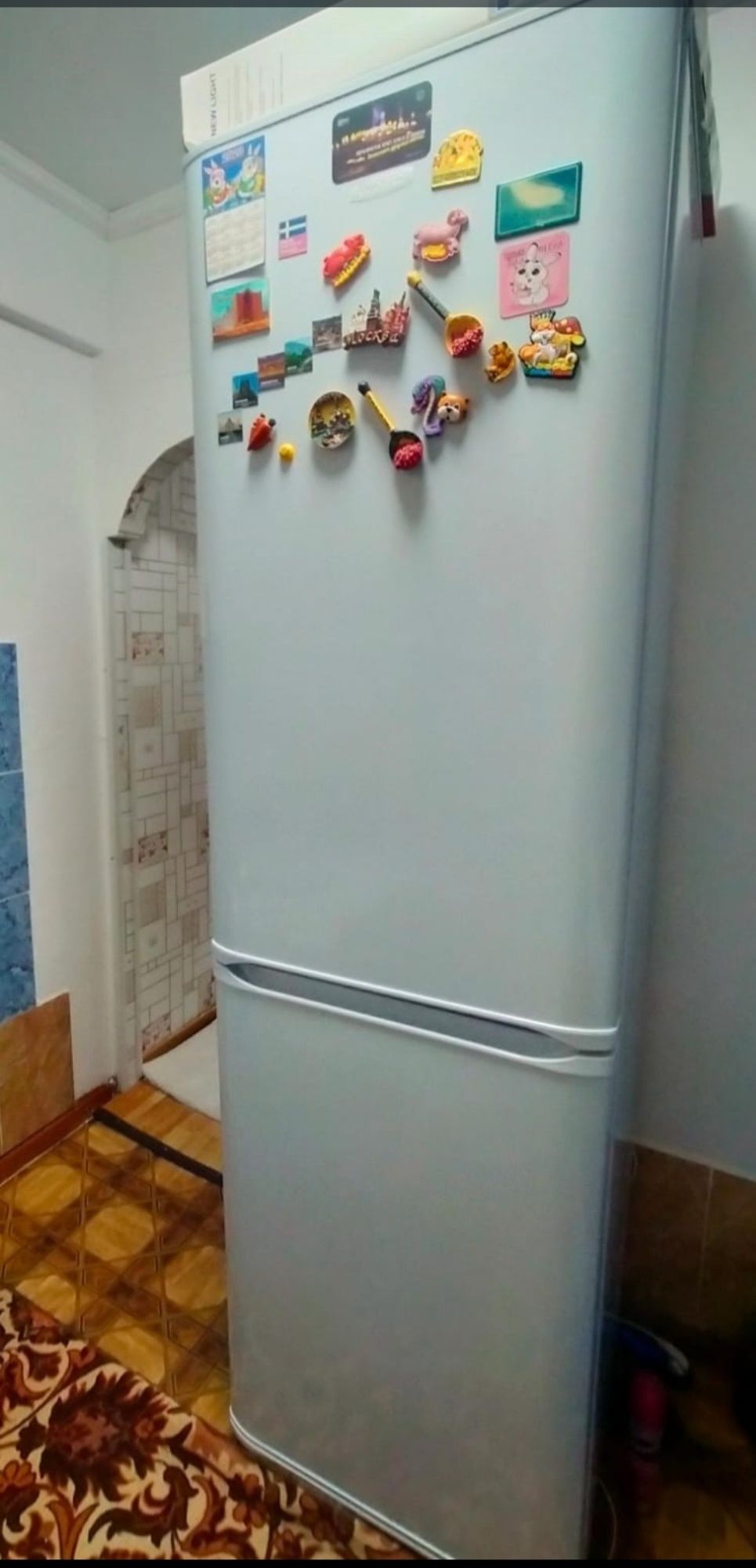 Холодильник сатылады