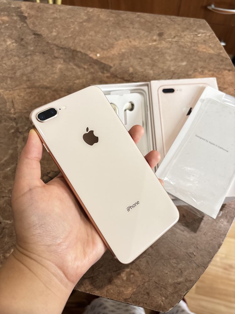 iPhone 8 plus 64гб Полный комплект