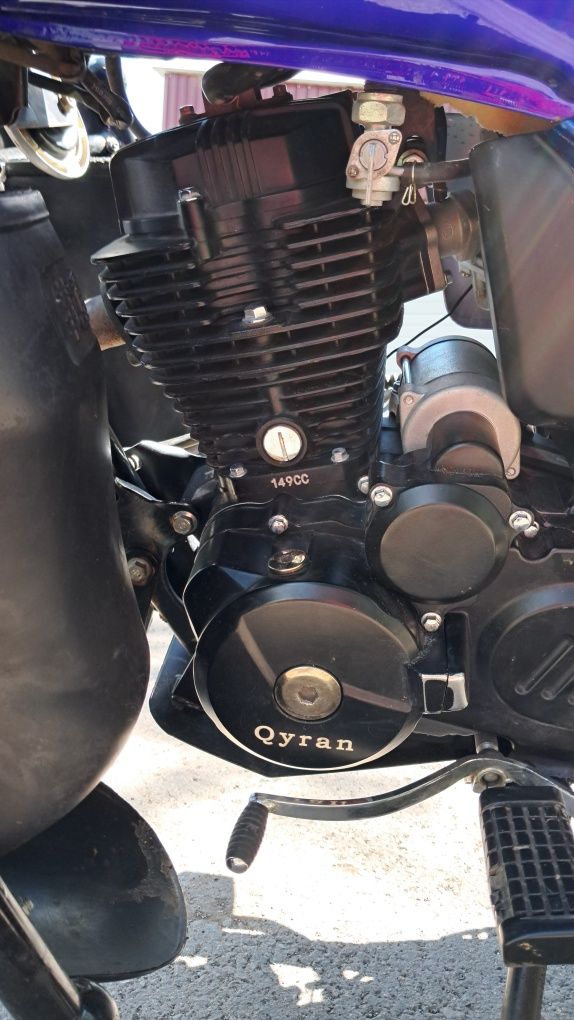 Мотоцикл Qyran(GSX-Suzuki) 150cc