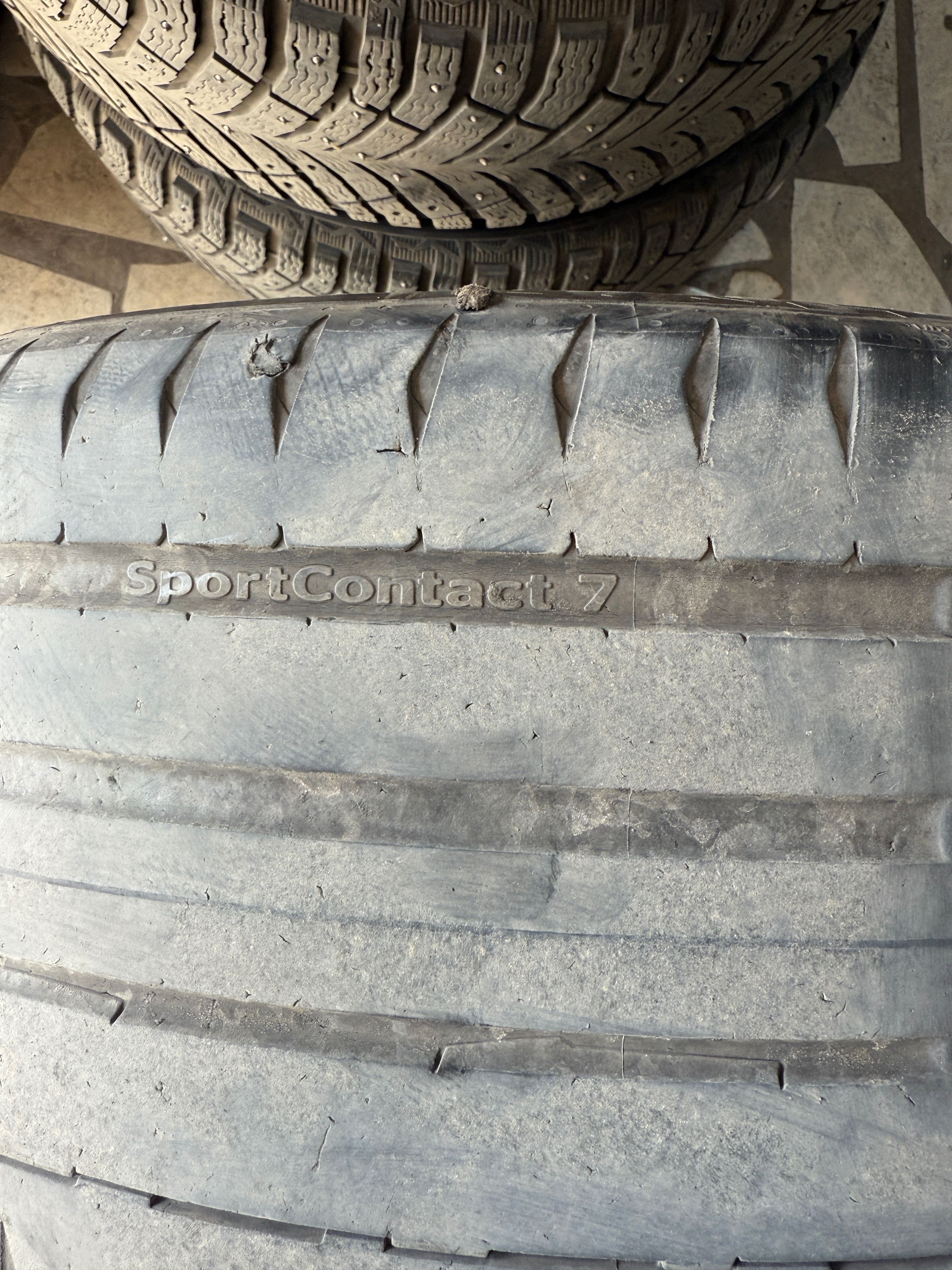 Шины Continental 255/40 R19