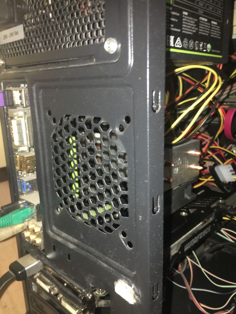не дорого Haswell core i5 4690+ Gigabyte gtx 960 2 gb ddr5.