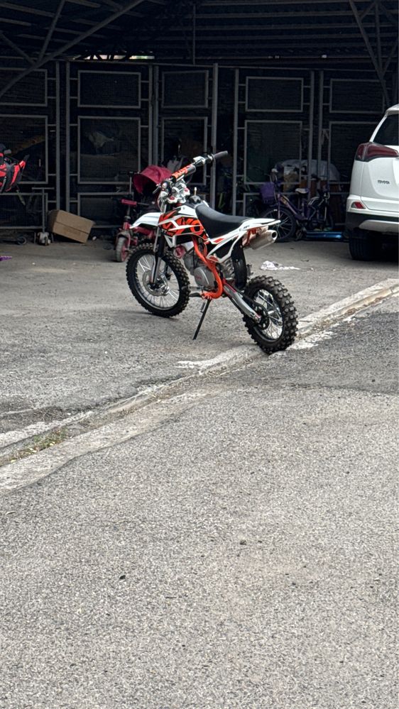 Продам пит байк каю tt140