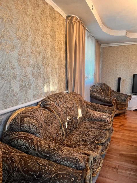 Пподам коттедж срочно