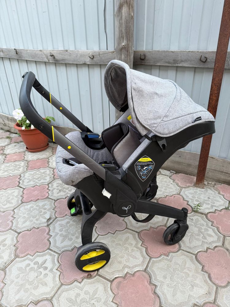 Автолюлка коляска