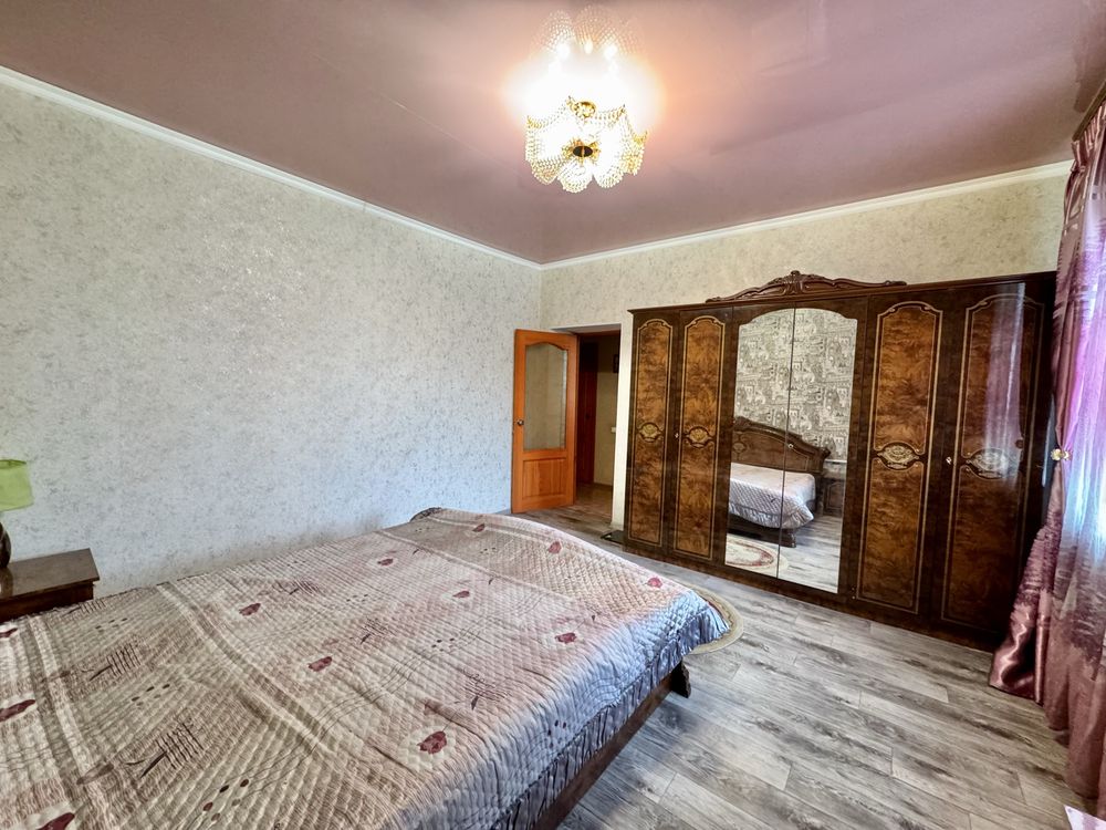 Продаем 3 комн. кв. по ул. Московская(рядом ЦОН по ул. Чкалова)