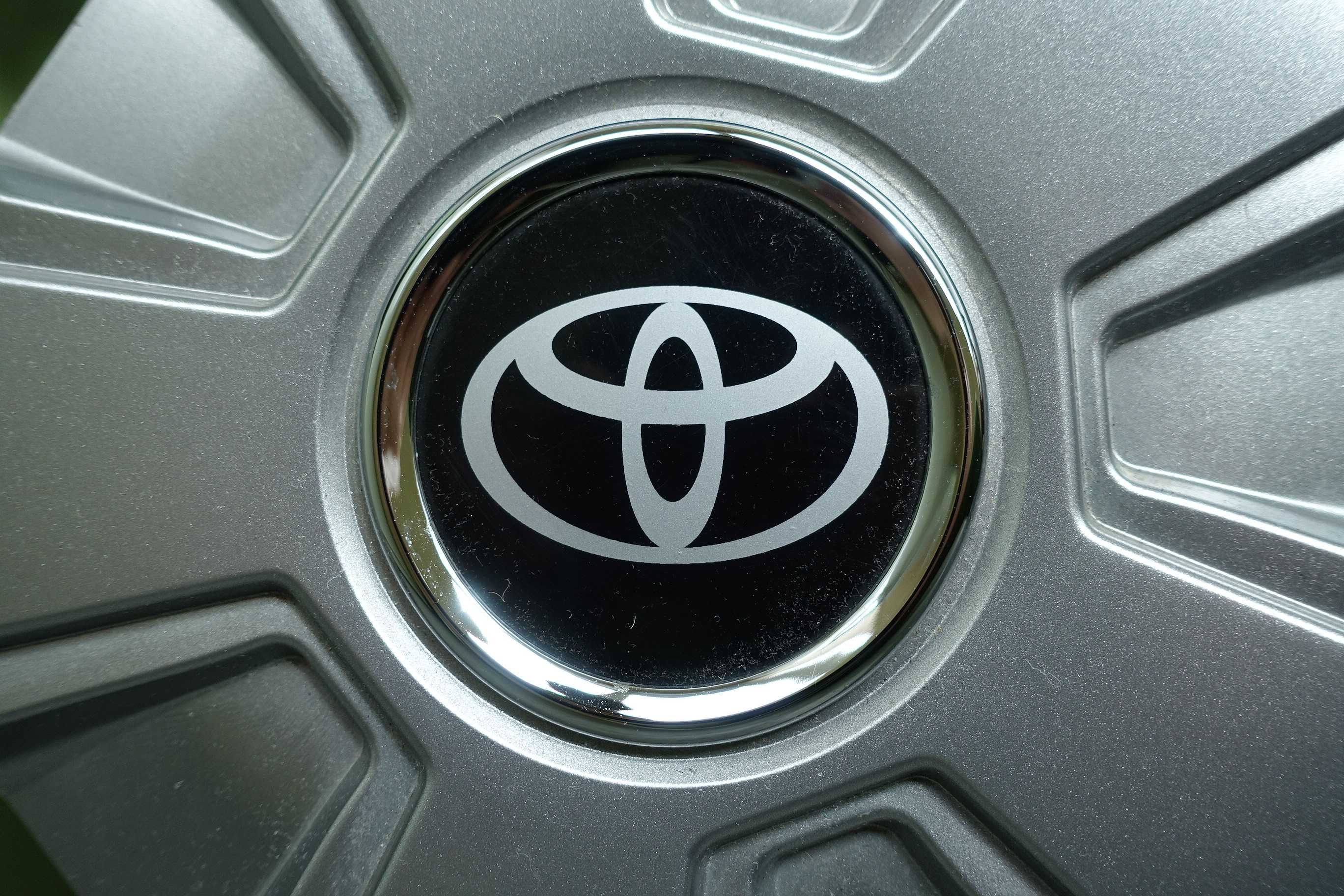 Колпак Toyota R17