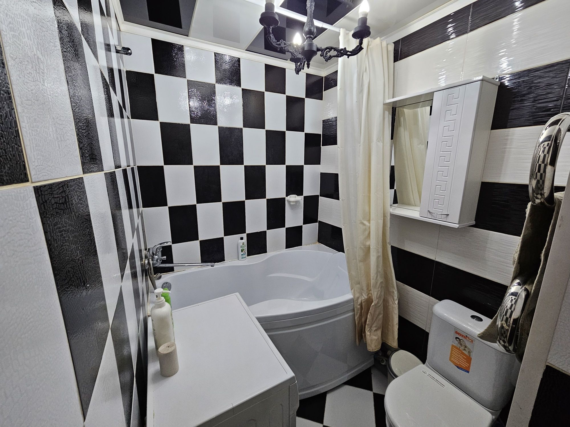 2-комнатная,jacuzzi,TV 165см,королевская кровать