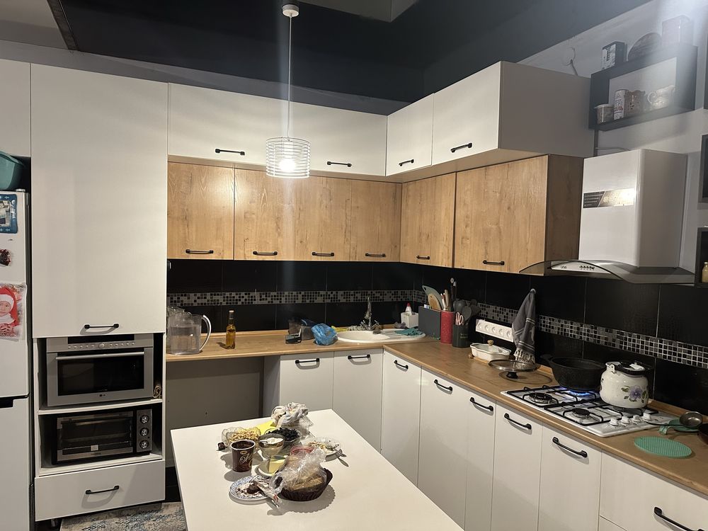 Продам дом 3 уровня . олимпиский городок