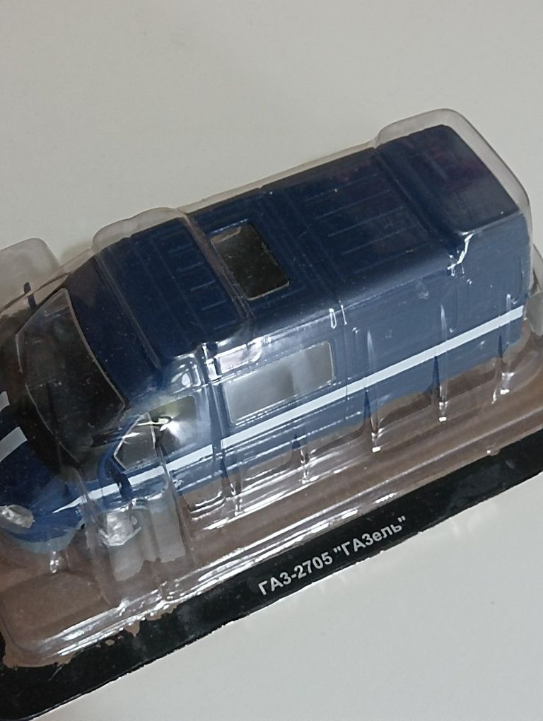 Машинка для коллекции 1/43
