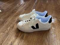 Veja кроссы 43 размер