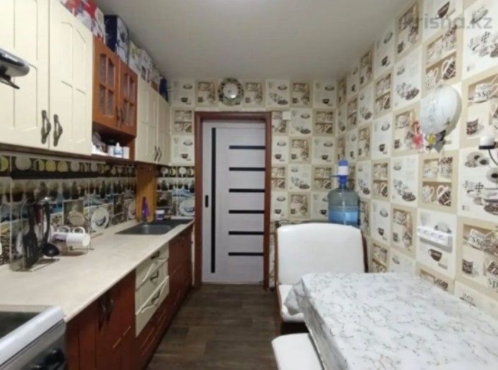 Трёх комнатная квартира в мебельном