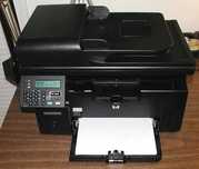 Продам МФУ HP LaserJet M1212