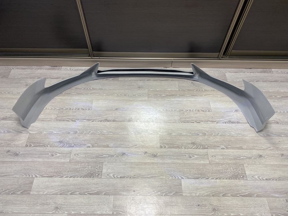 Губа хищник на Toyota Camry 70