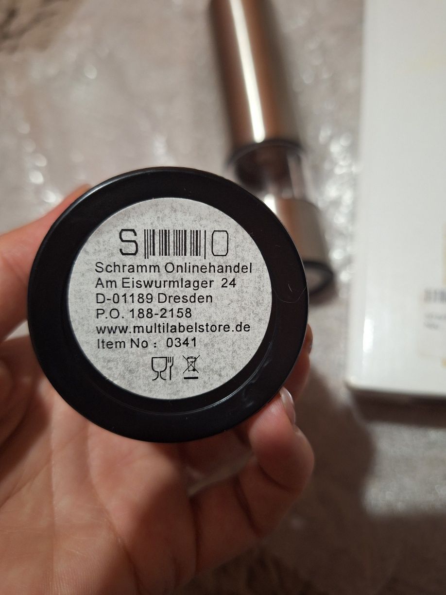 Продам набор электромельниц для специй