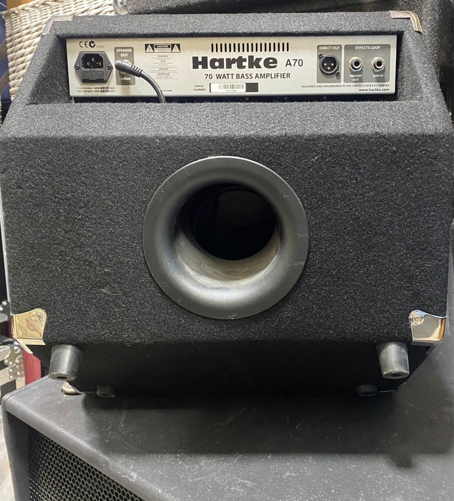 Комбоусилитель басовый Hartke A70, в состоянии нового