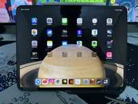 Продам IPad Pro 13 8/256 М4