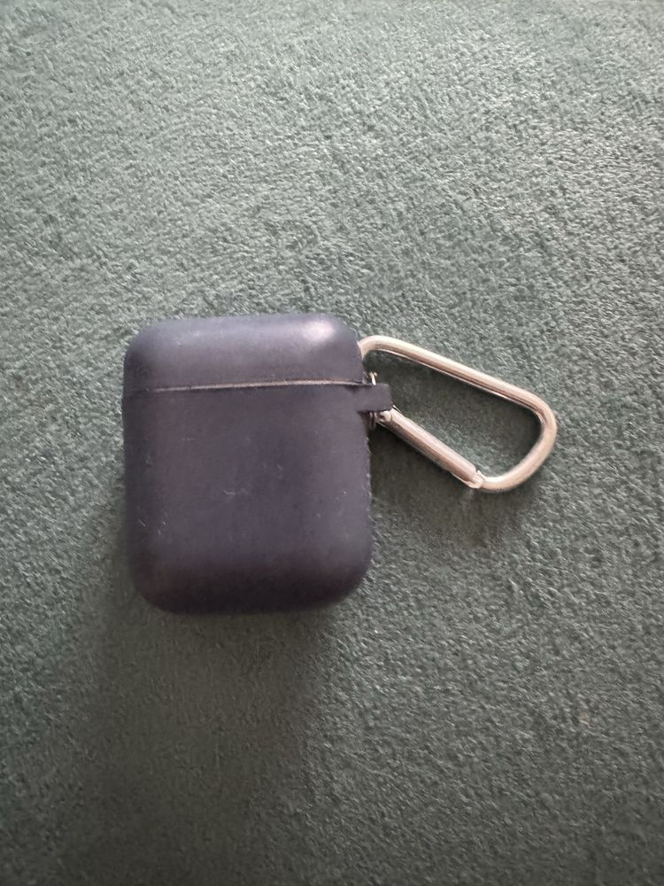 Продам Air pods 1