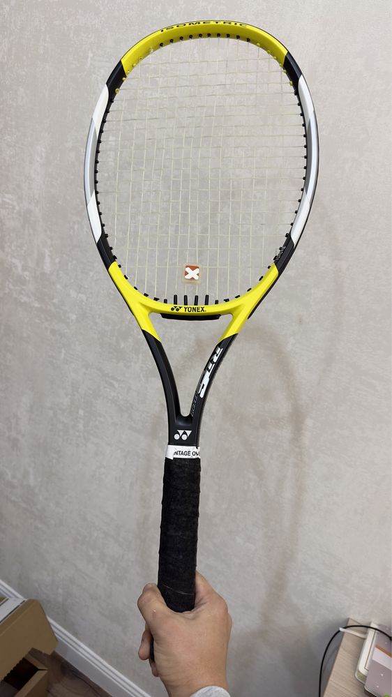 Yonex теннисная ракетка