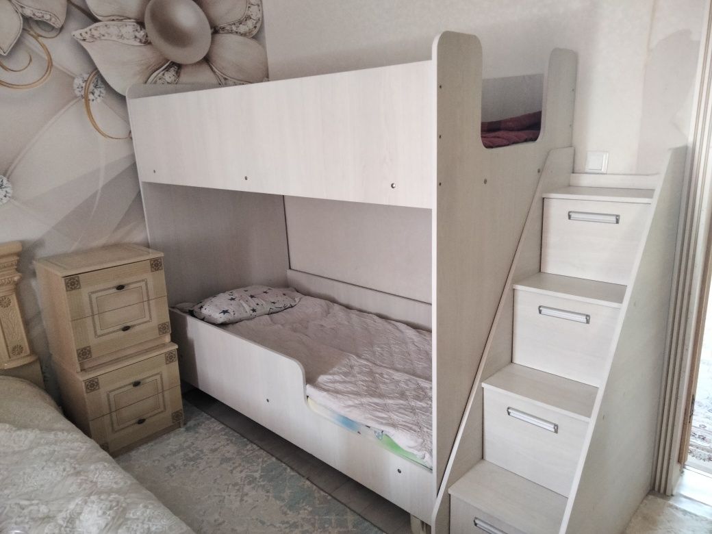 Детский кровать двухъярусная
