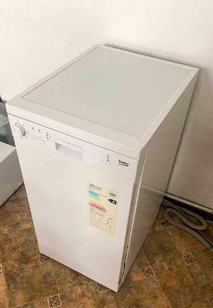 Посудомоечная машина Beko DFS05012W