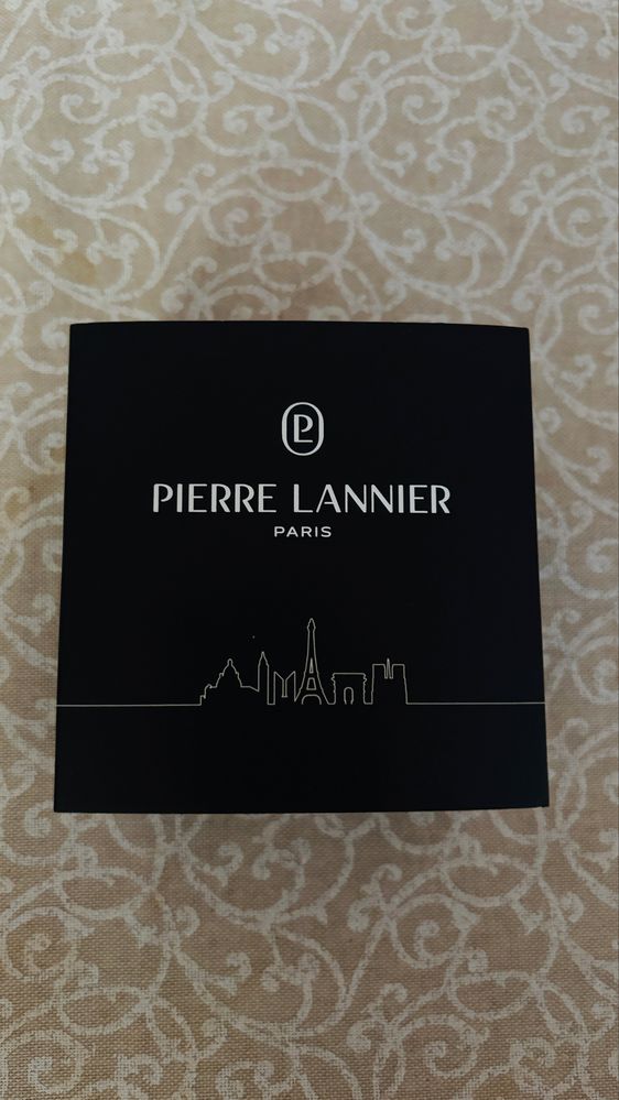 Женские французские часы Pierre Lannier