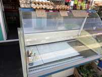Витринный холодильник продам