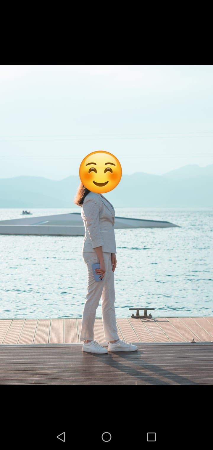 Брючный костюм летний