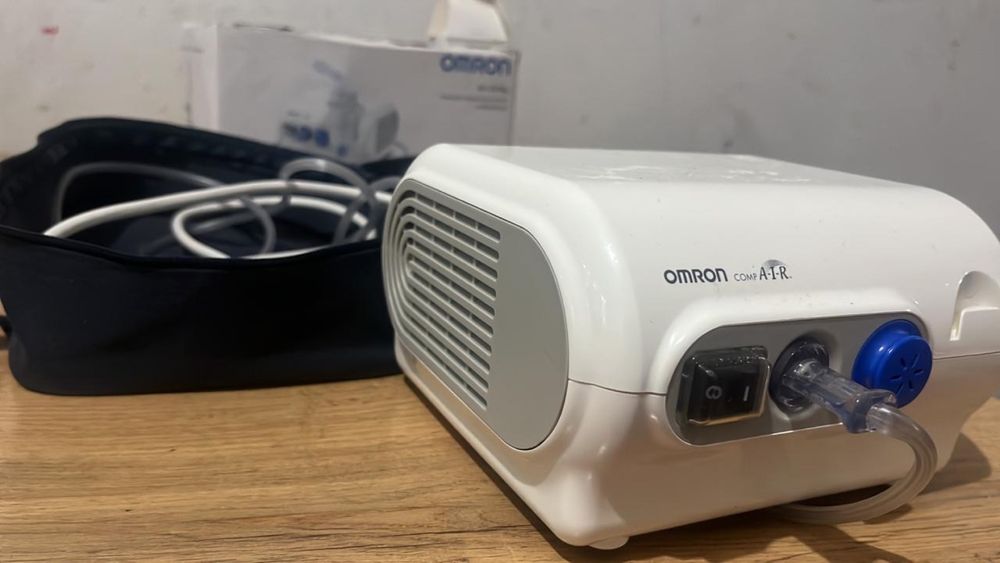 Компрессорный ингалятор OmROn NE-C28 Plus