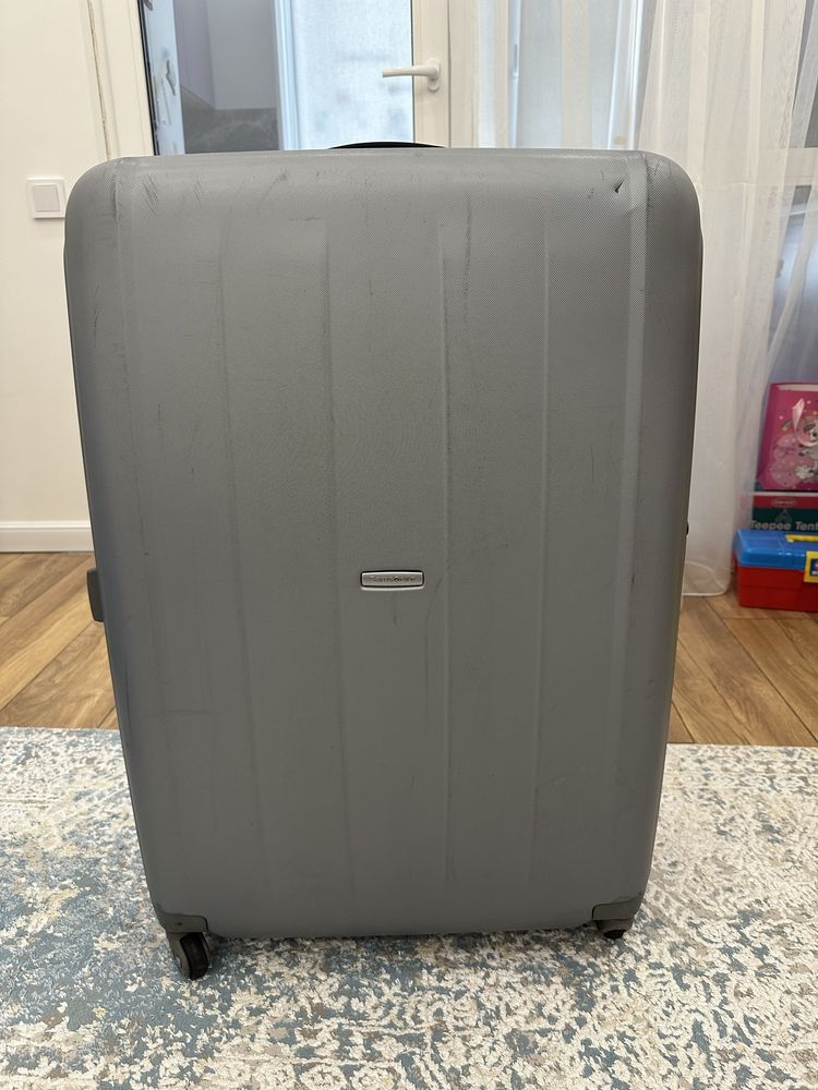 Чемодан Samsonite оригинал