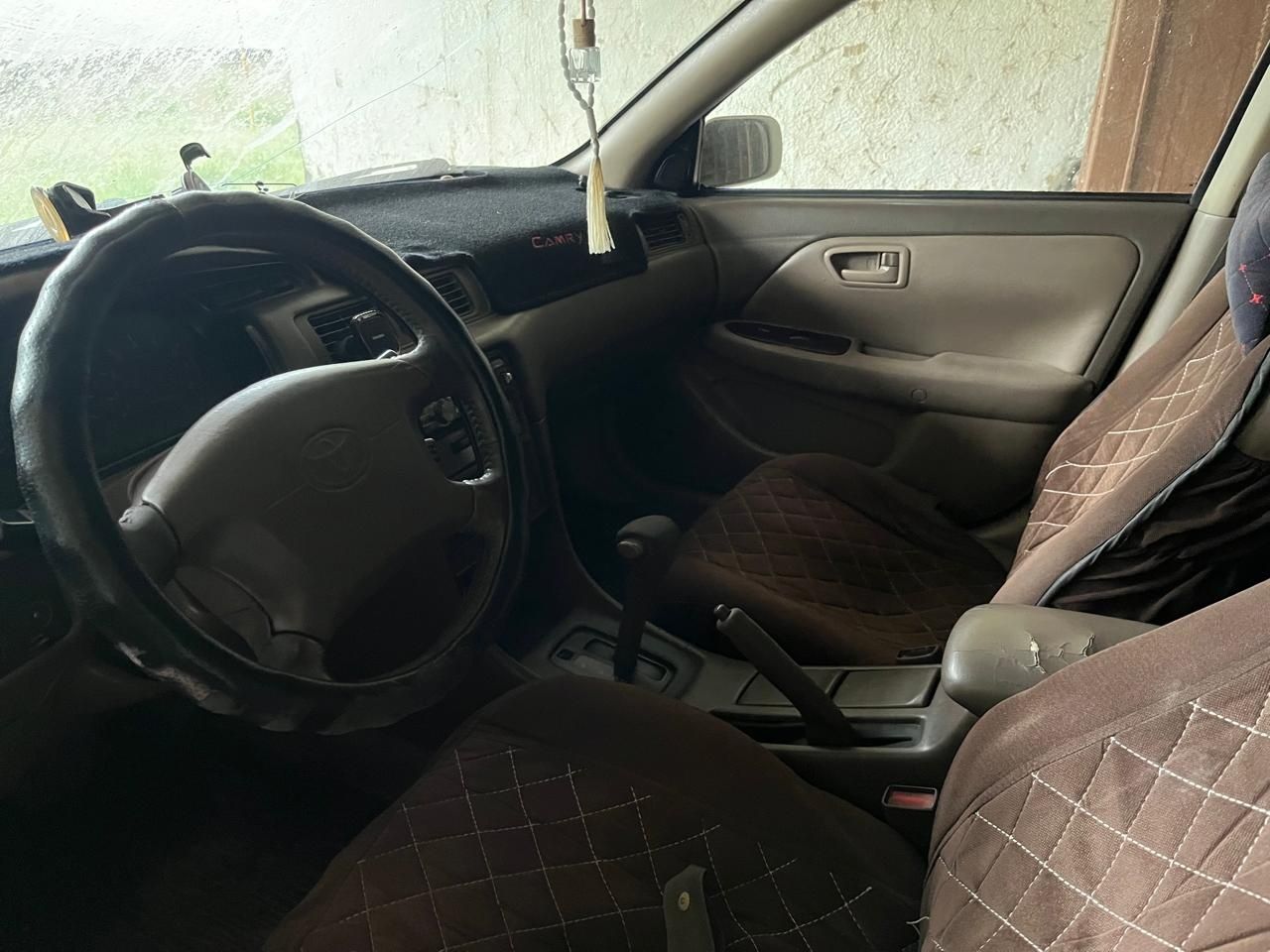 Продам машину Toyota