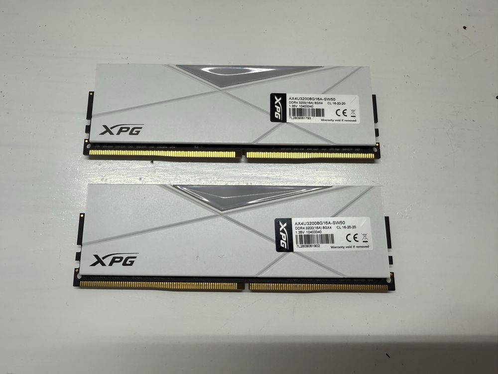 ОЗУ 16GB DDR4 3200. Spectrix D50
