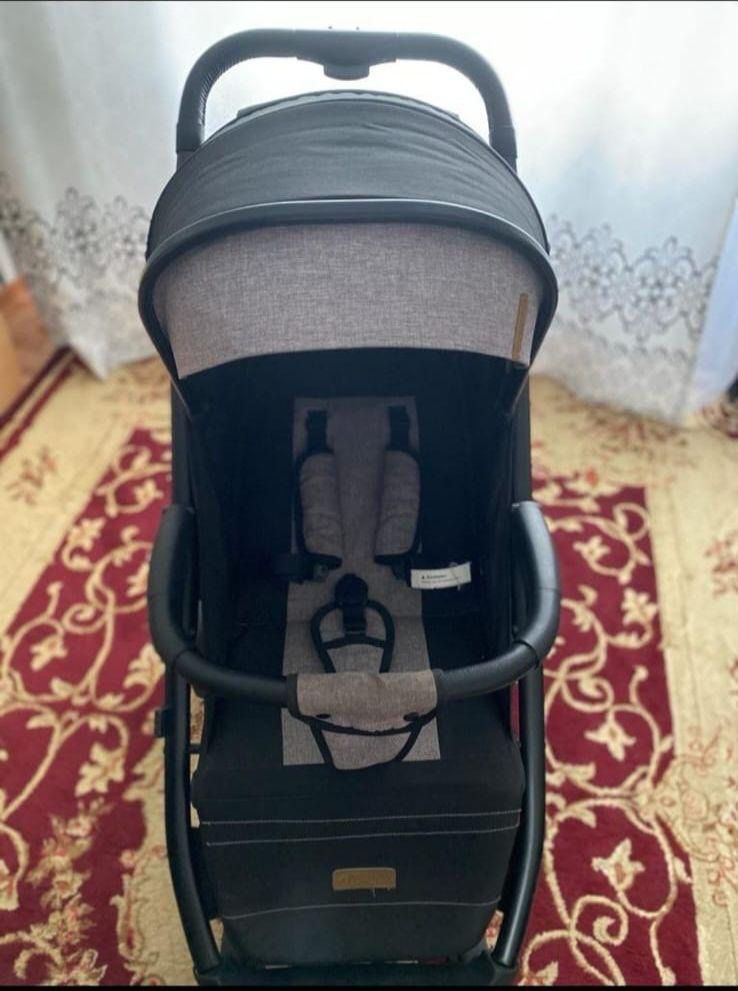 Продам детскую коляску Teknum зима-лето