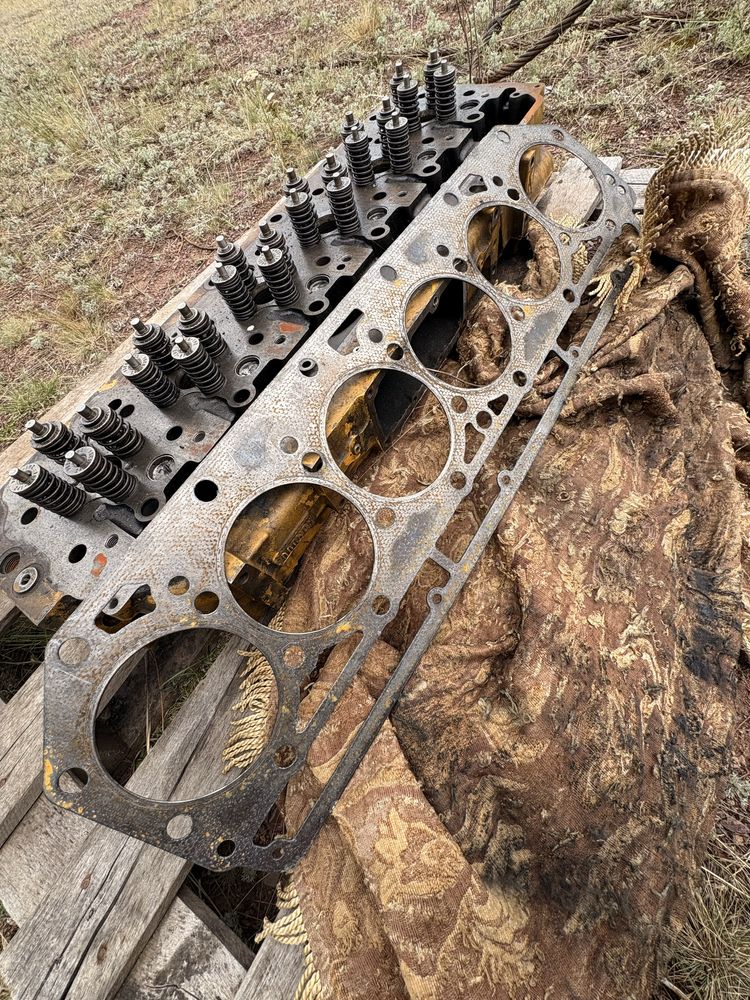 ГБЦ Головка блока цилиндров CAT C9 мотор Caterpillar