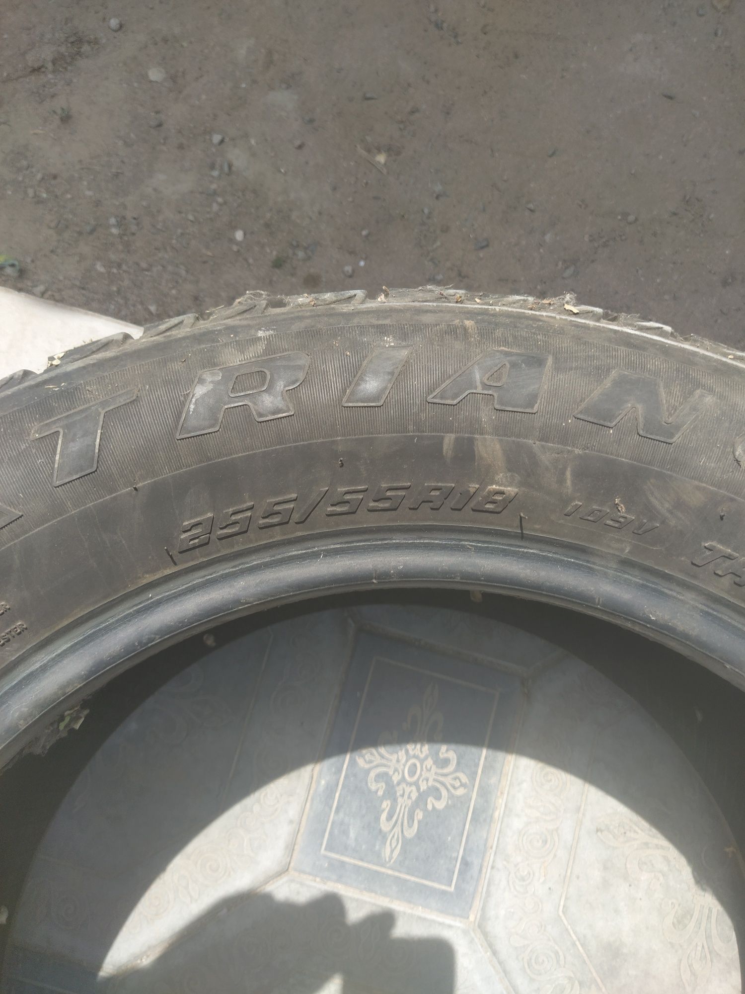 255/55 R18.  Новые мишлен,иокохама
