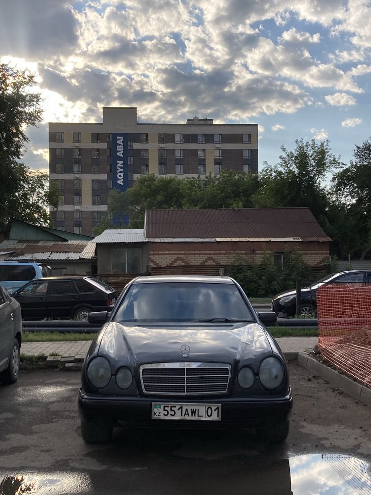 Продам мерс w210