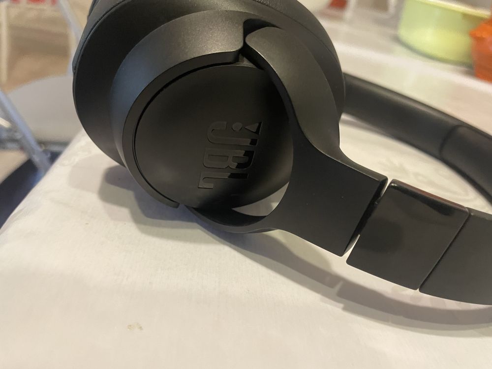 Наушники JBL Tune 760NC черный