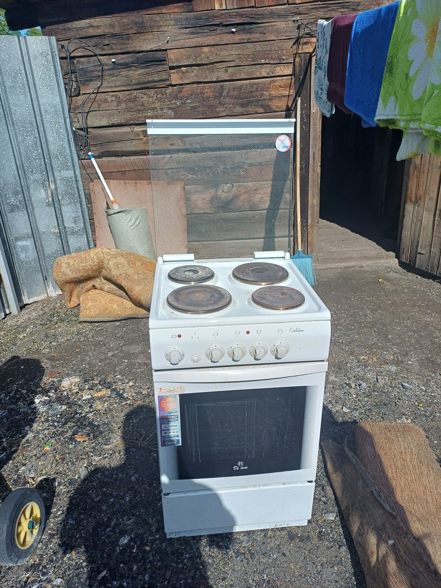 Продам электро плиту