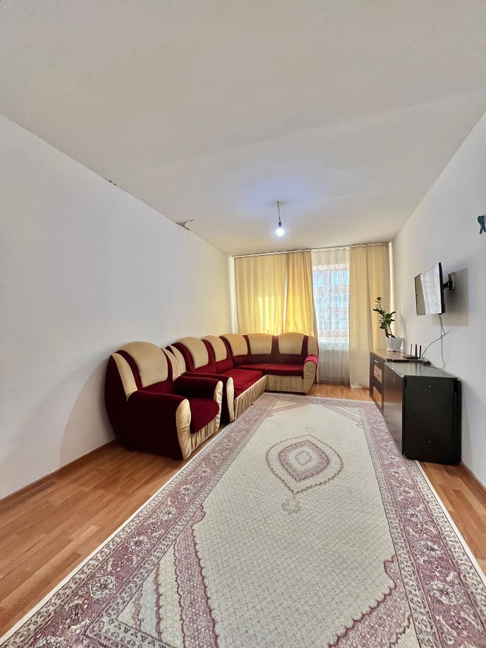 Продам 2-х комнатную квартиру.57м.кв. Ул.А.Молдагуловой 17/4.