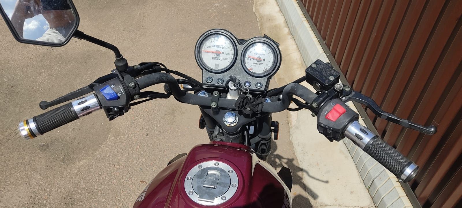 Продам мотоцикл Racer